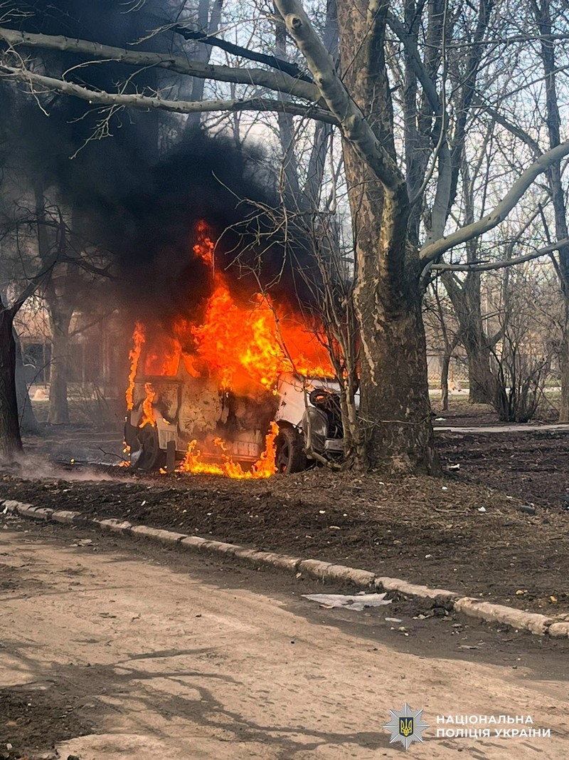 ворожі обстріли Херсона