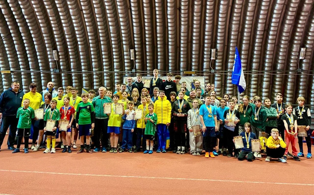 На Херсонщині вперше з початку повномасштабного вторгнення провели обласний чемпіонат із легкої атлетики в приміщенні