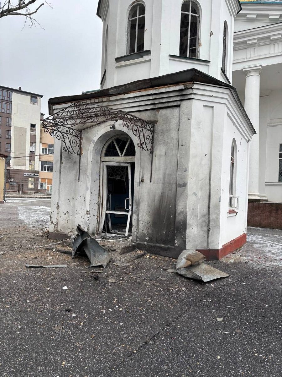 Під ударом ворожих військ опинився і Свято-Духівський кафедральний собор у Херсоні