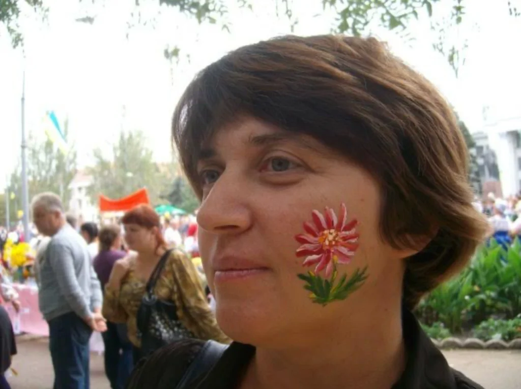 Суд заочно засудив вчительку з Нової Каховки за проведення псевиборів