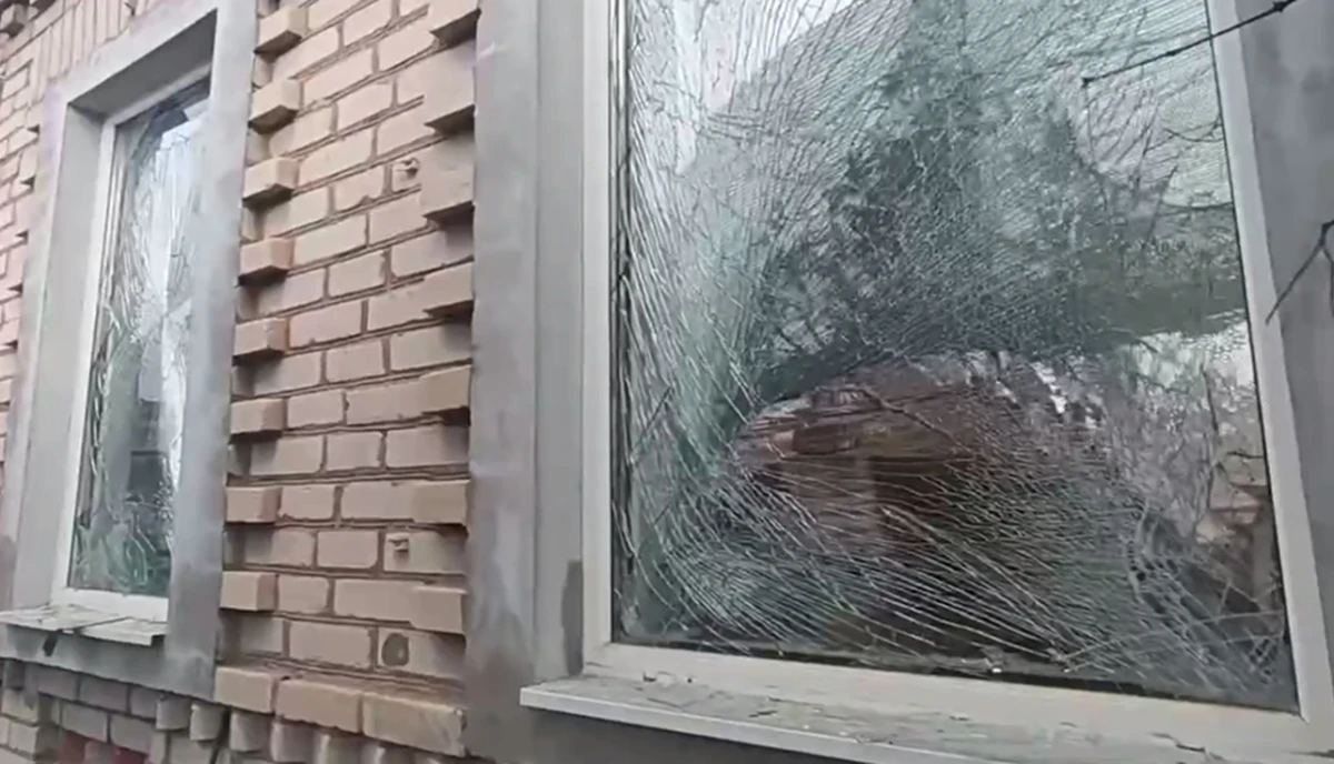 "В більшій частині відсутня електроенергія, не працюють магазини". Яка ситуація у прибережних районах Херсона