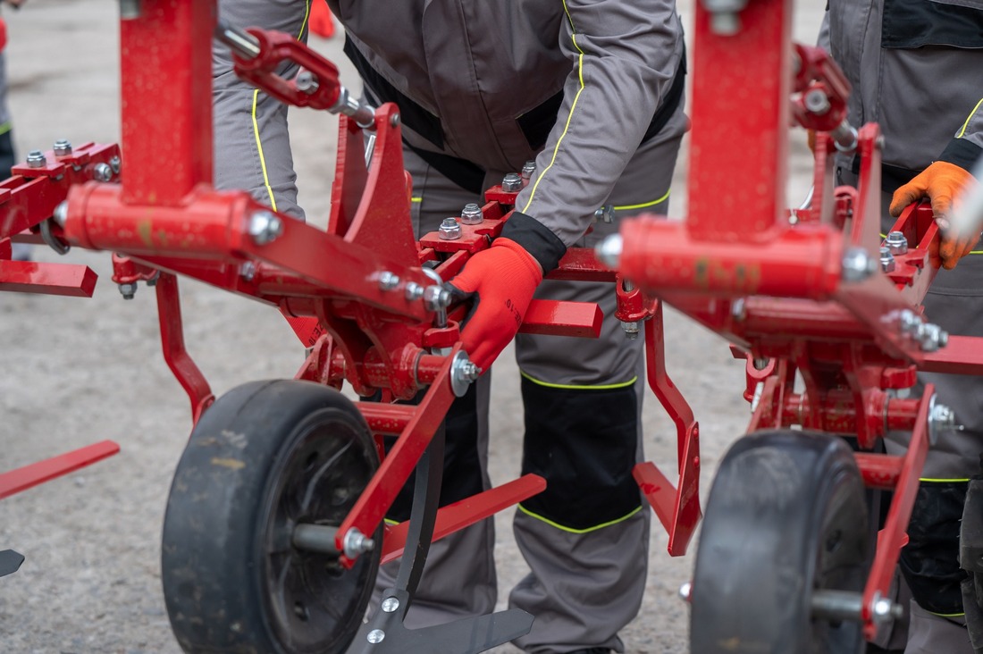 Пройти навчання та отримати роботу – програма для підтримки сільського населення Херсонщини й Миколаївщини