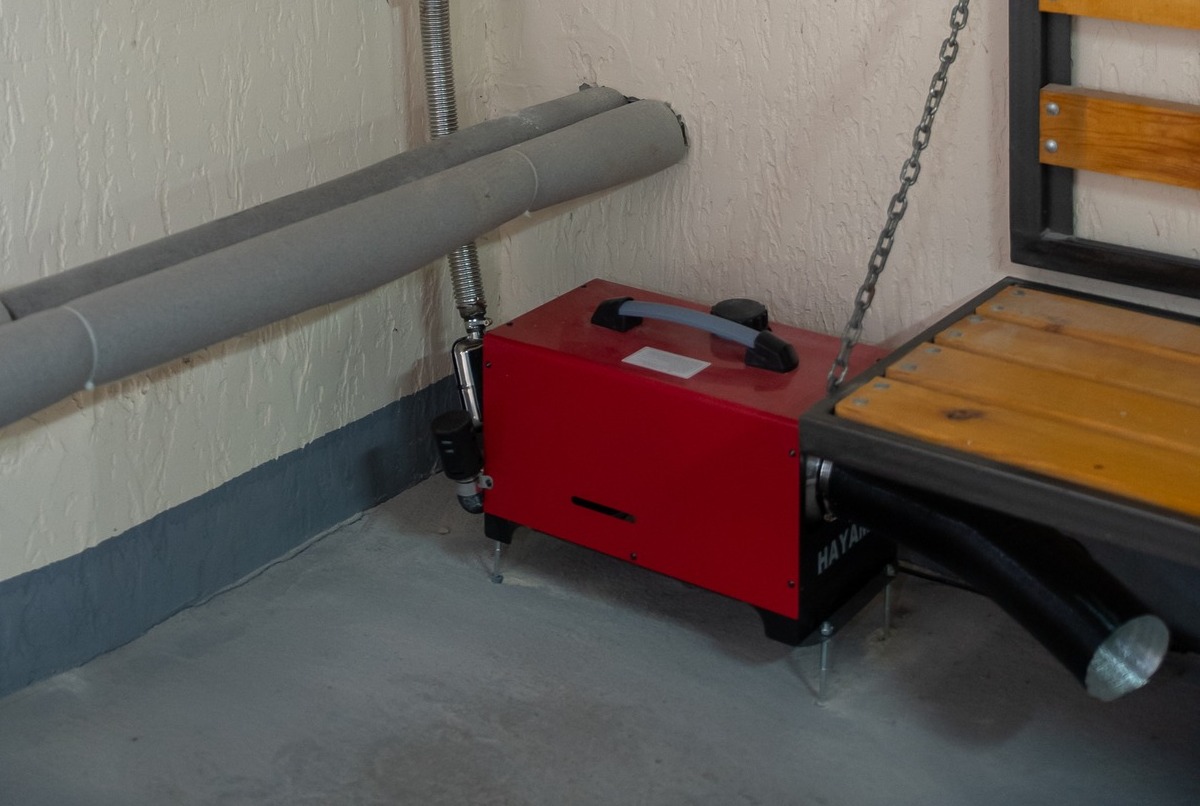 У пунктах обігріву в Херсоні встановлять понад 250 дизельних обігрівачів