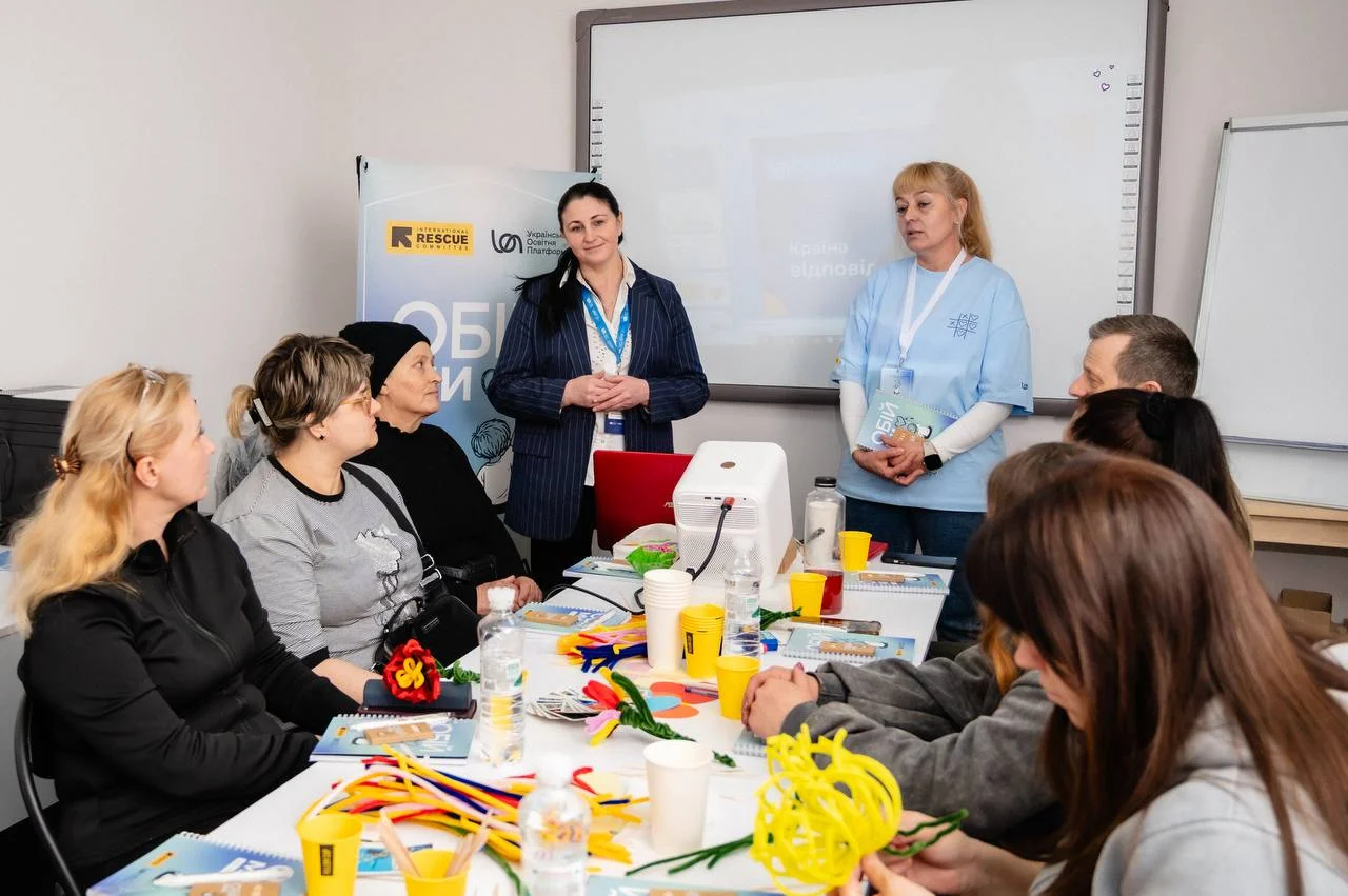 У чотирьох містах України відбувся тренінг «Відповідальне батьківство» у межах проєкту «Обійми»