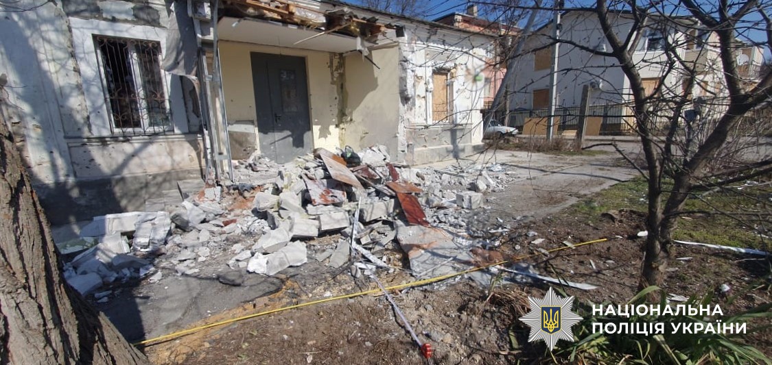 пошкоджений будинок