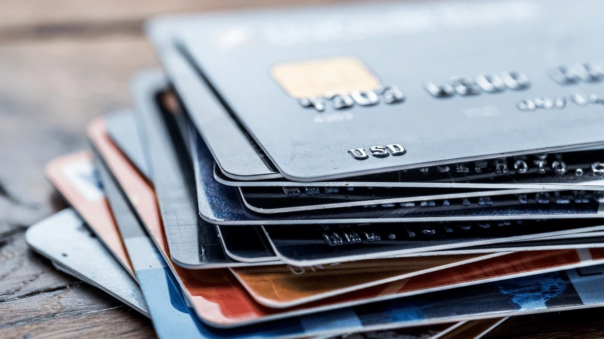 Жителі Херсонщини втратили понад 400 тисяч гривень через онлайн-шахраїв