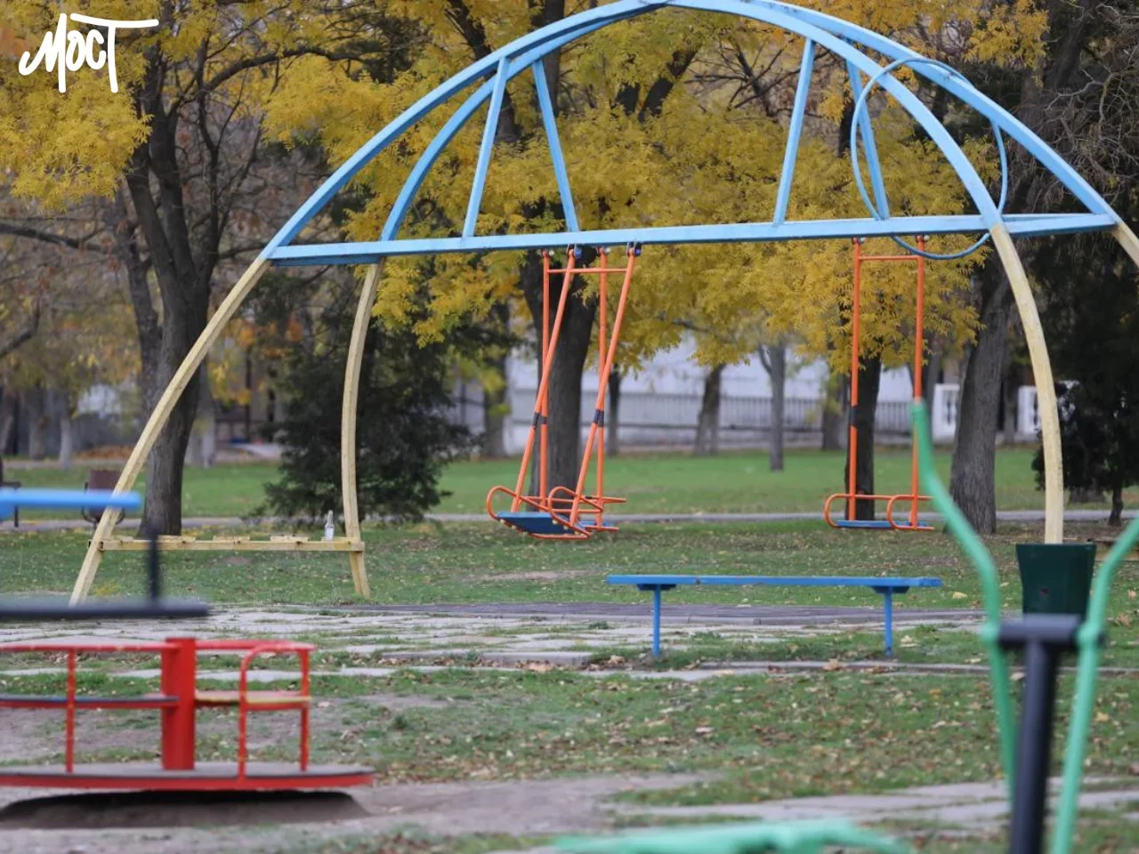 З чотирьох населених пунктів Херсонщини примусово евакуюють 46 дітей