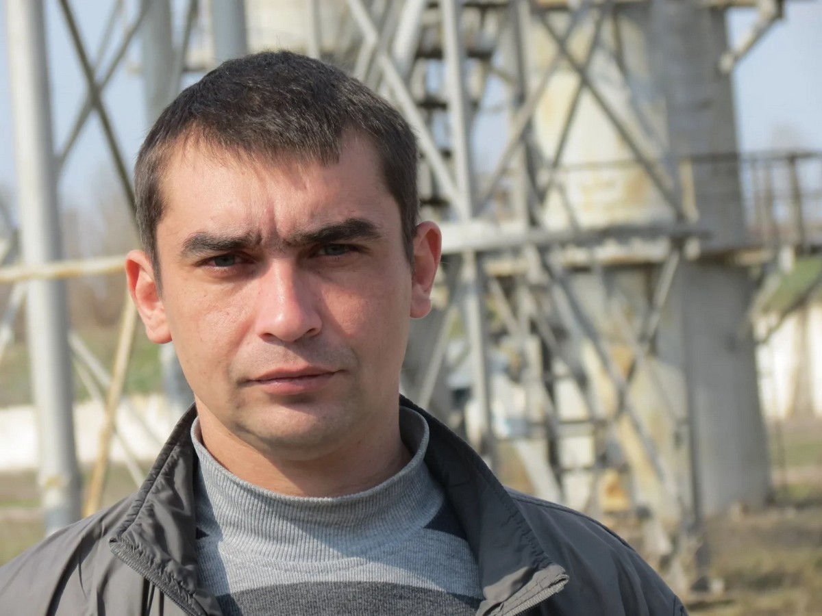 Колишнього журналіста-зрадника з Херсона засуджено до 12 років позбавлення волі