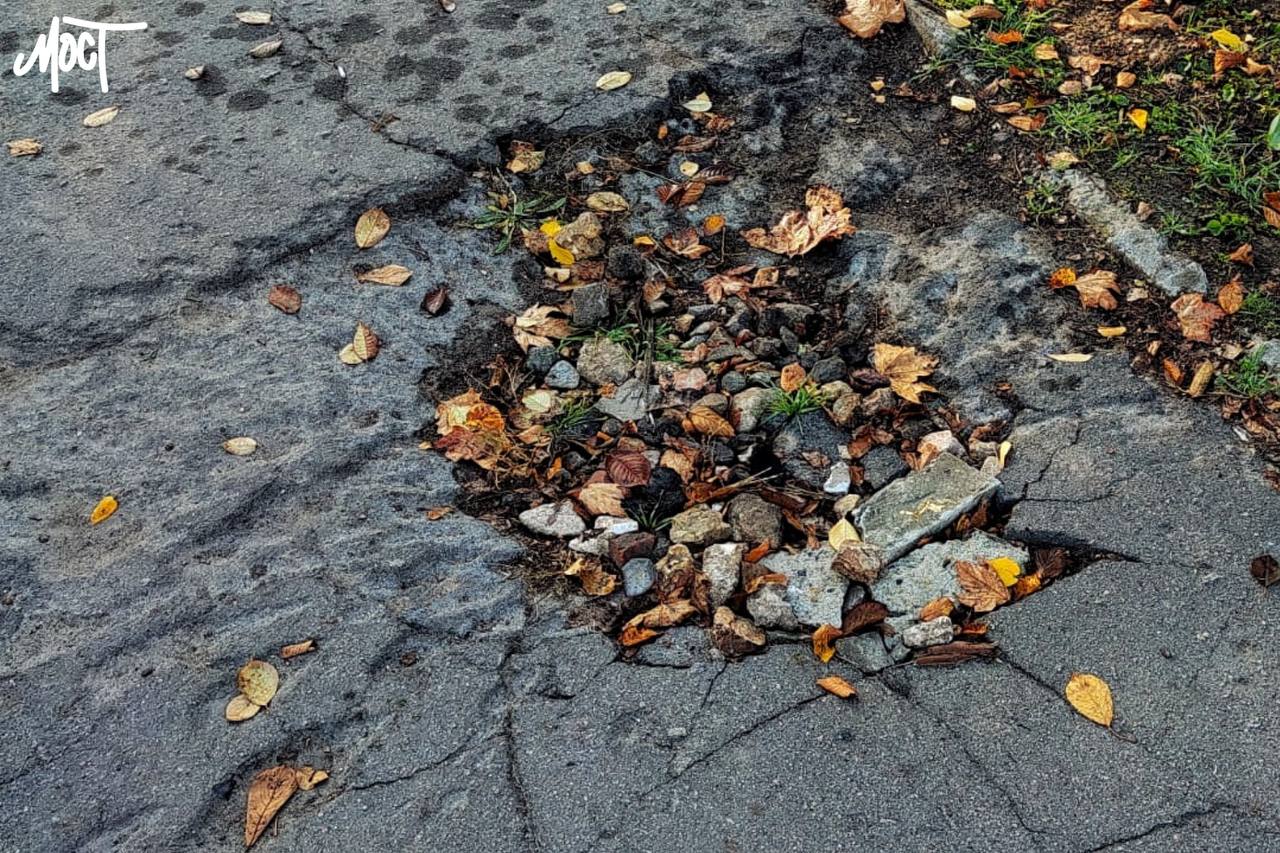 Через російські обстріли на Херсонщині пʼятеро людей дістали поранення