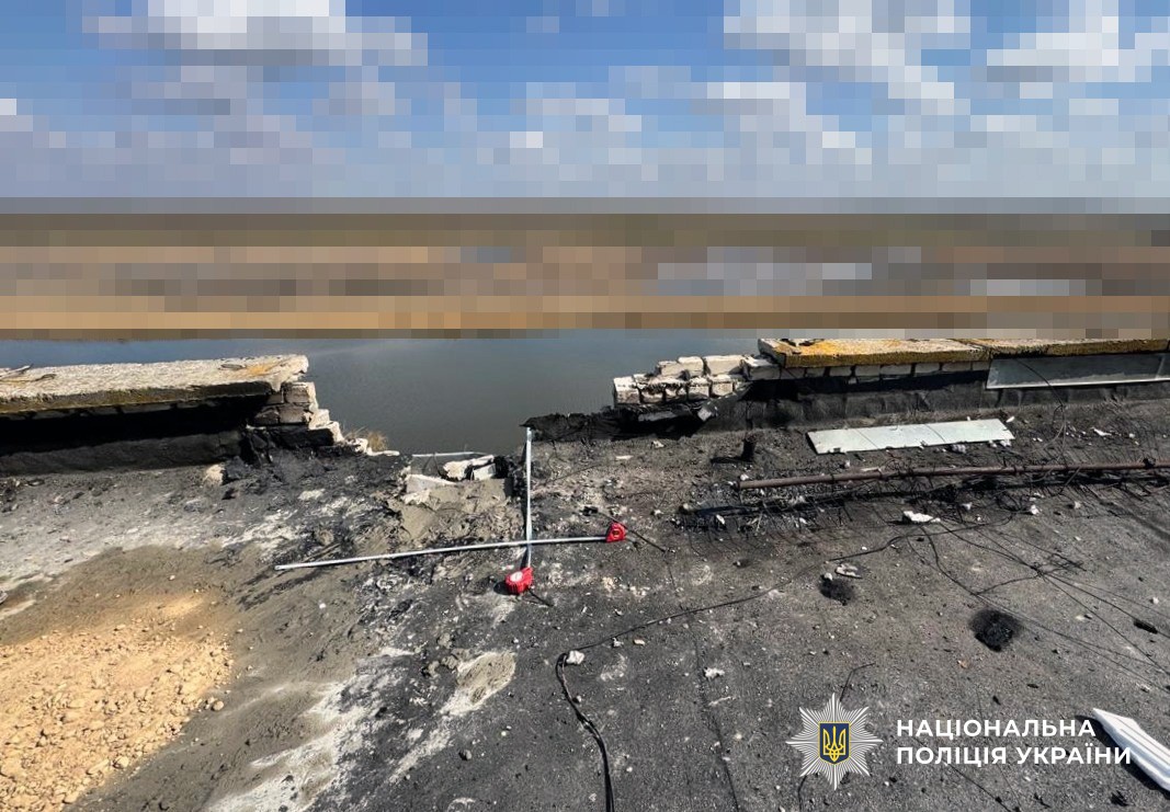 пошкоджений будинок