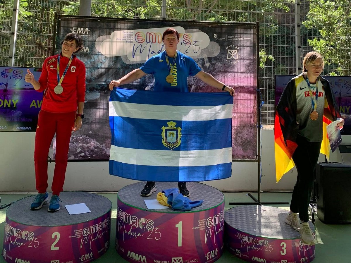 Легка атлетика та вільна боротьба: херсонські спортсмени зійшли на п’єдестал пошани в Європі