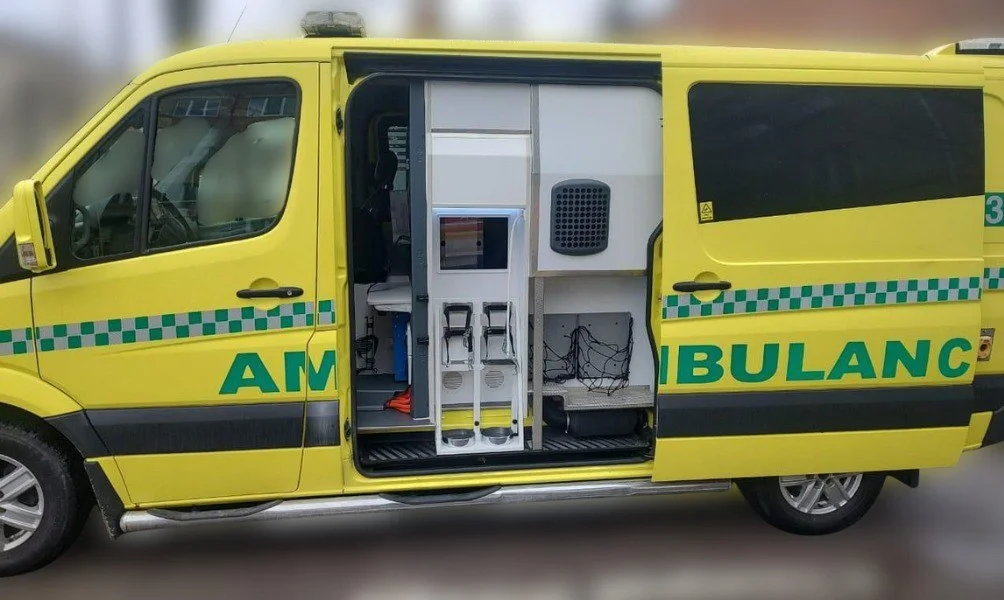 Медзаклади Херсонщини отримали дві нові спецмашини