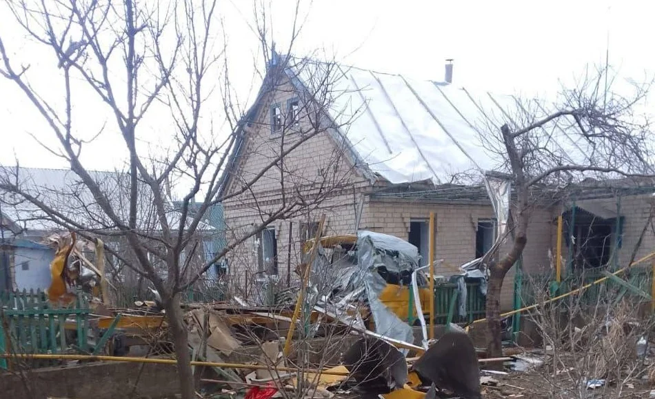 РФ атакувала Зеленівку дроном “Молнія”: поранена 80-річна жінка