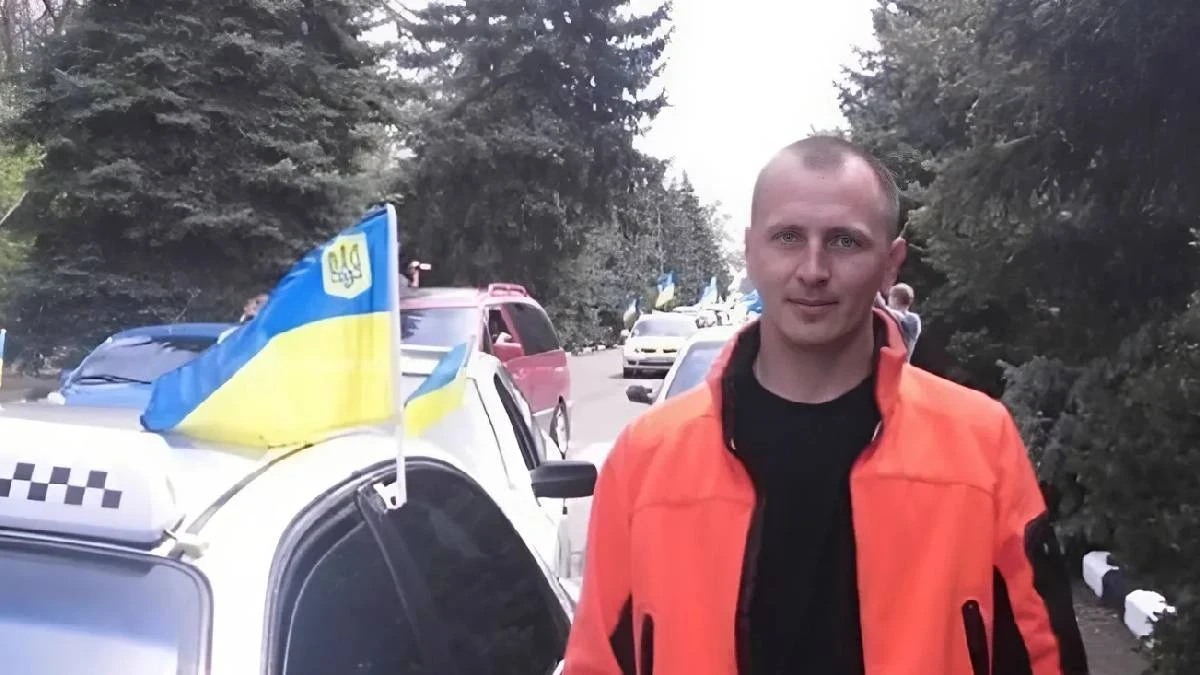 Незаконно засудженого жителя Херсонщини у в'язниці змушують плести маскувальні сітки для російських військ