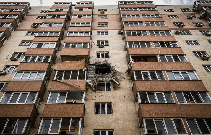 ВРУ ухвалила закон, який звільняє власників пошкодженого та зруйнованого житла від оплати комунальних послуг