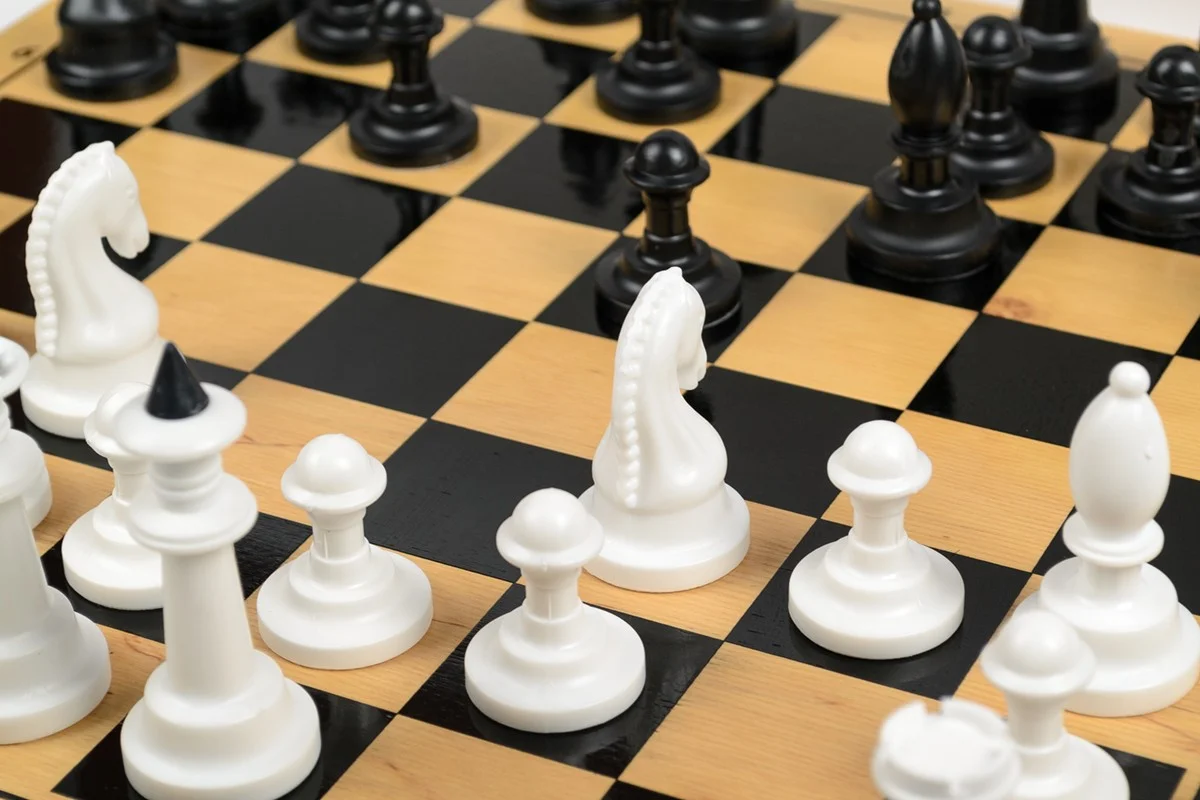 Суд зобов’язав Росію припинити шахову діяльність на окупованій Херсонщині