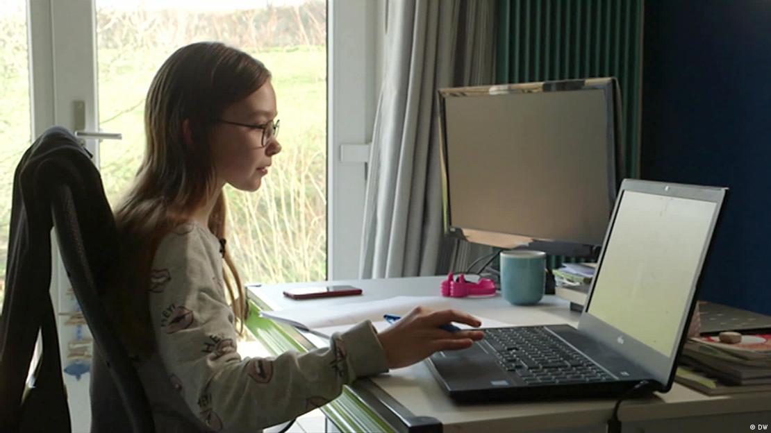 Окупанти тиснуть на батьків школярів на ТОТ Херсонщини: вимагають відмовитися від українських уроків