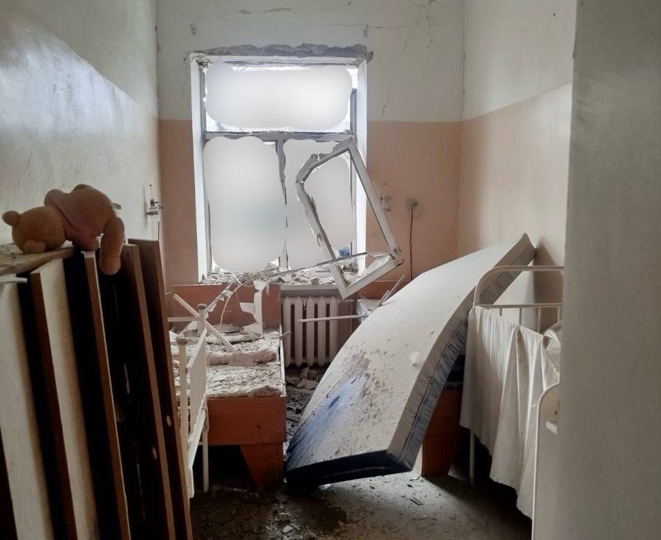 ворог обстріляв медзаклад