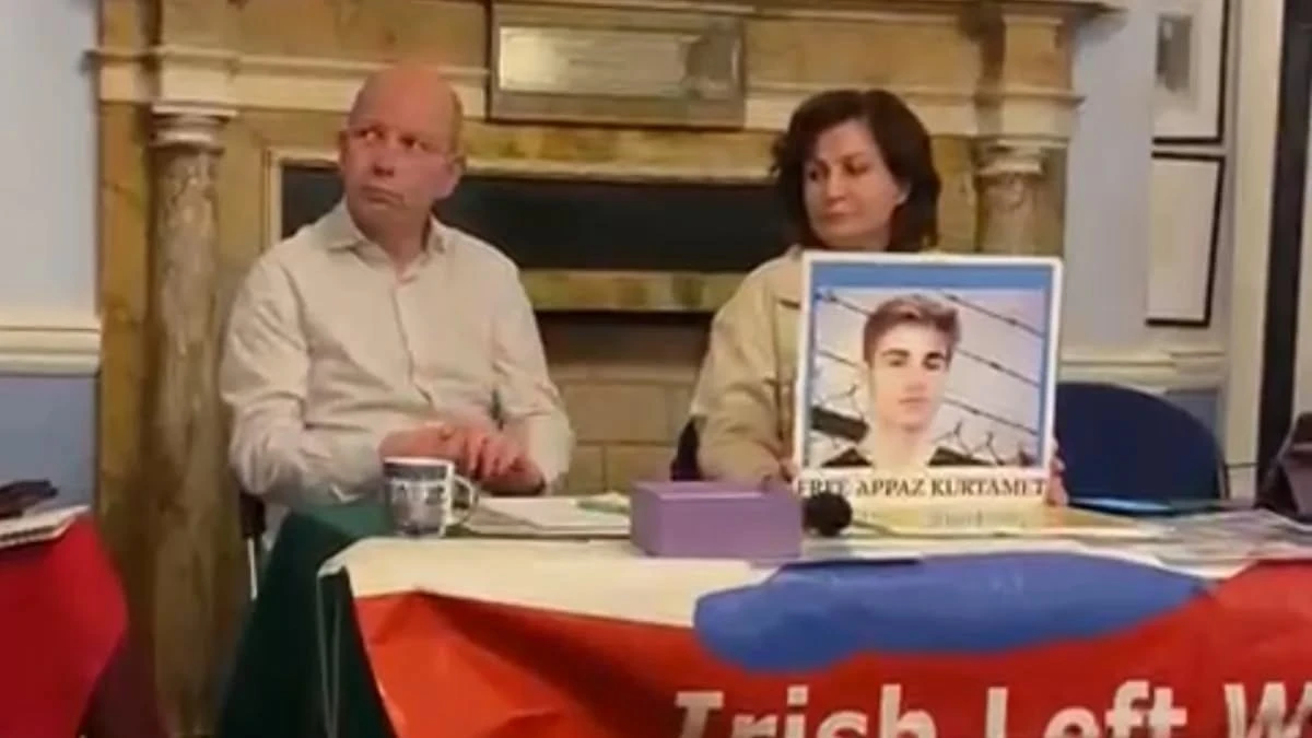 “У мене є син, і я не можу уявити, що його можуть забрати”. Мати політв’язня з Херсонщини розповіла про сина на зустрічі в Ірландії