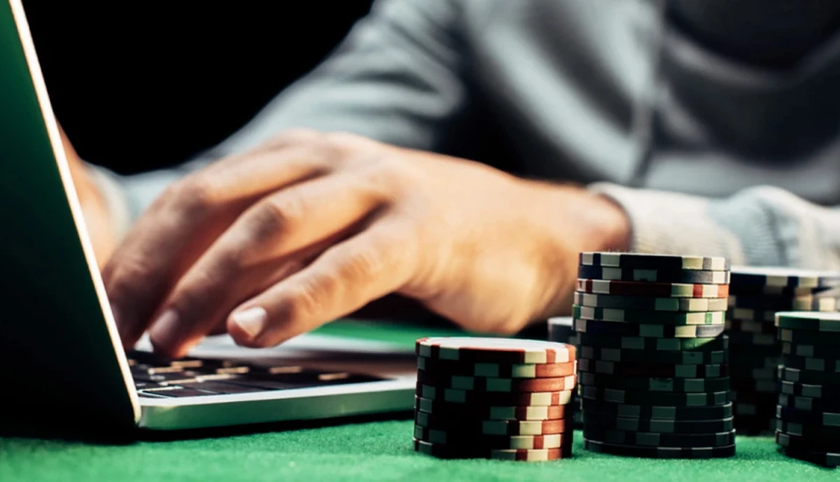 Один із залів маскували під кав’ярню. У Херсоні закрили підпільні гральні заклади