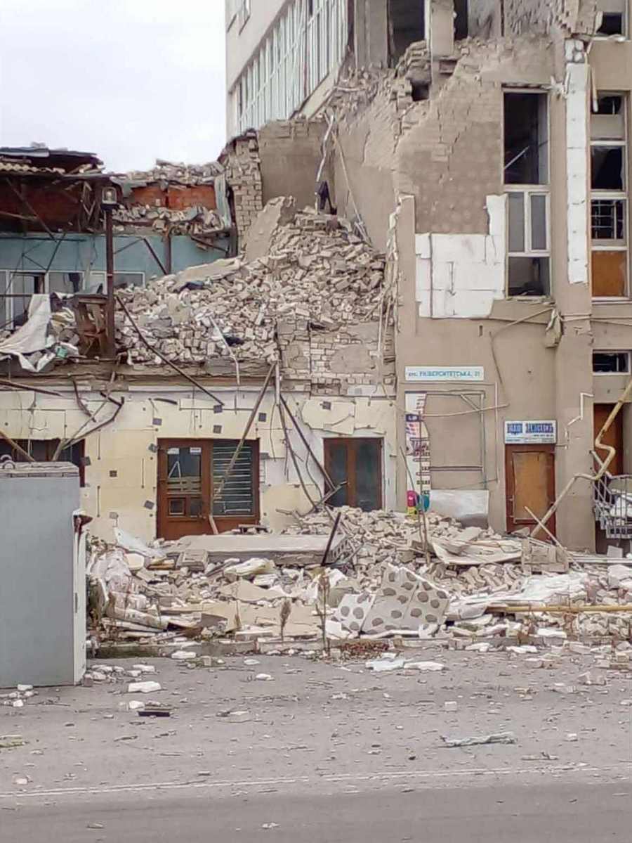 редакція Гривни та Дебют-газети