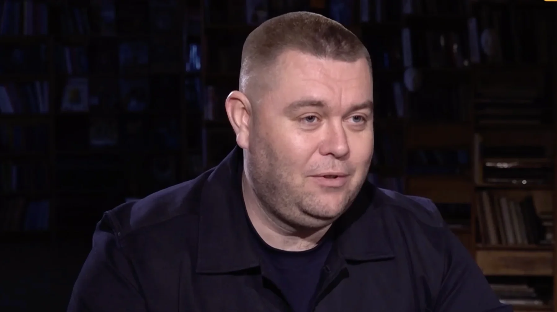 Російський військовослужбовець намагається через суд удочерити дитину, викрадену з Олешківського інтернату