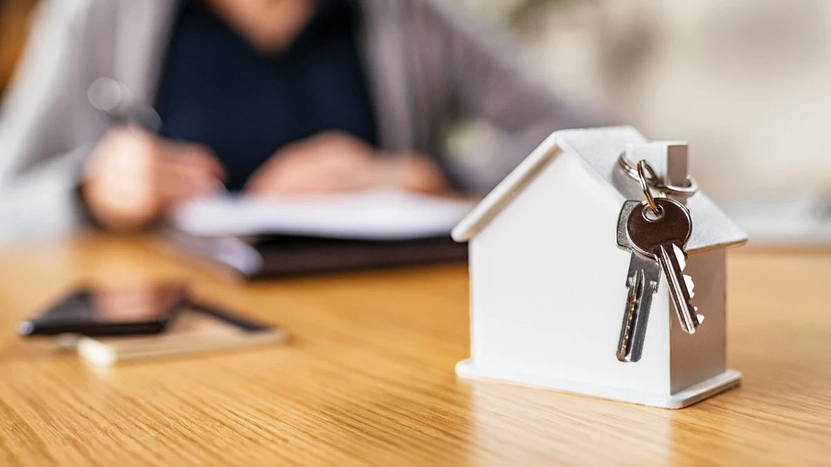 На Херсонщині працівницю ЦНАП підозрюють у махінаціях із землею на майже 2 млн грн