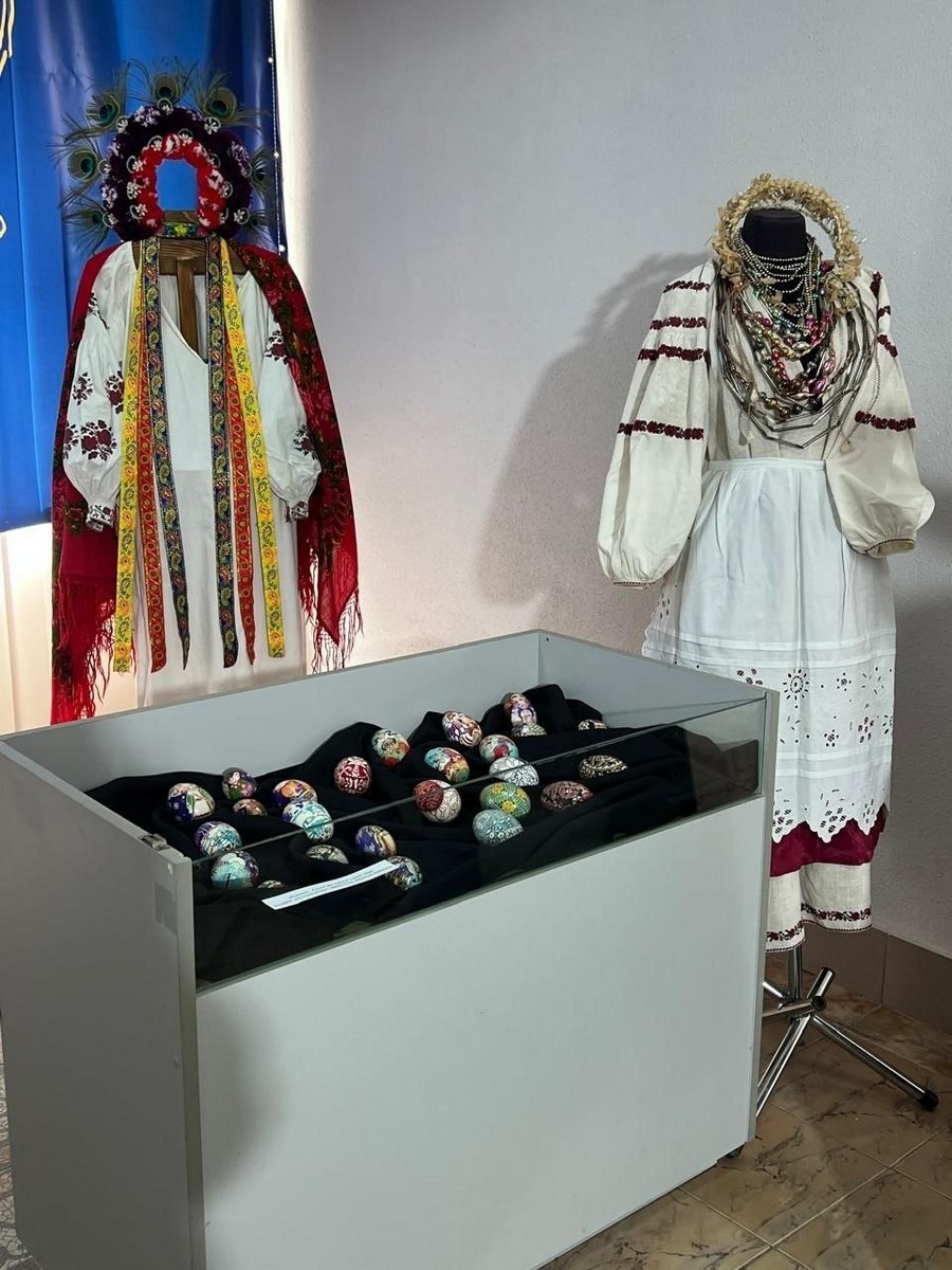 етнографічна виставка на Франківщині експонатів з Херсонщини