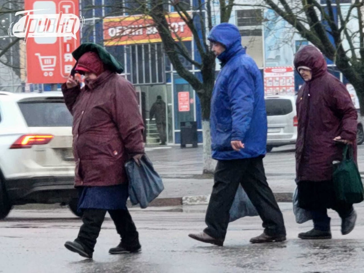 Загинула жінка, серед постраждалих – дитина: як минув день на Херсонщині