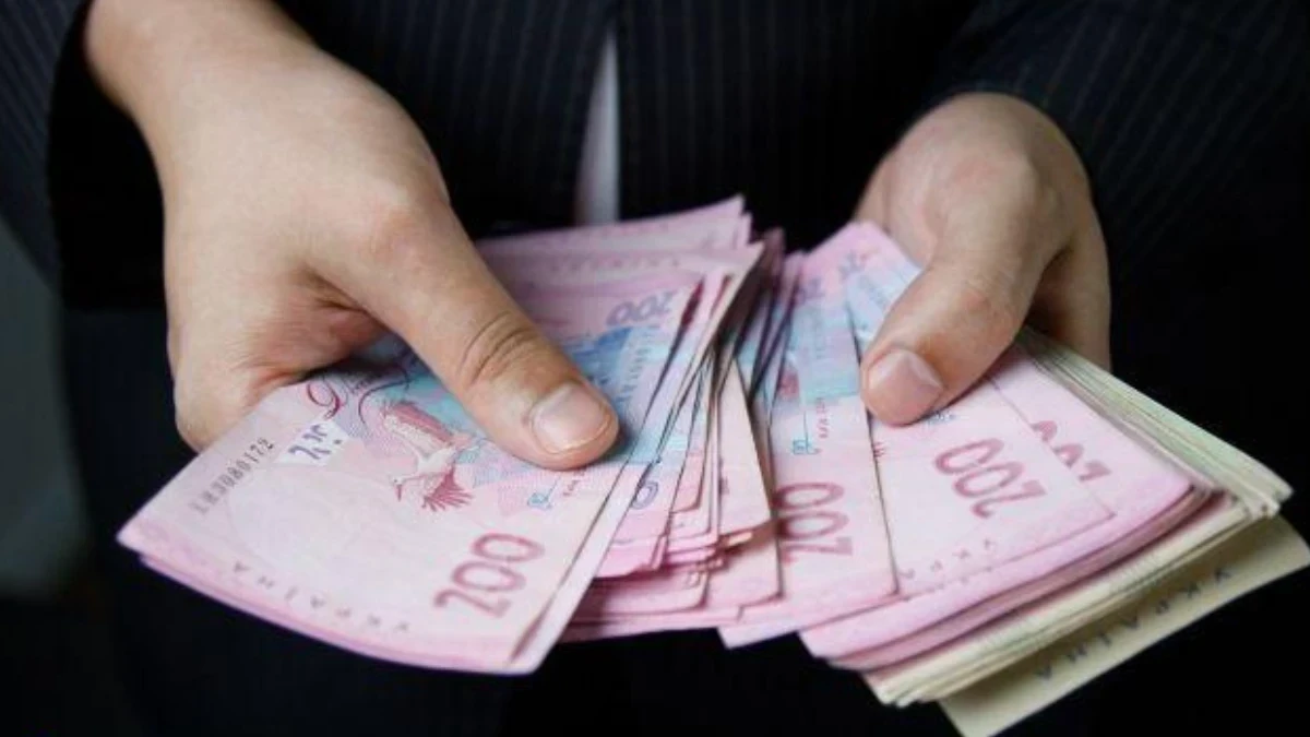 Понад 10 жителів Херсона отримають майже пів мільйона гривень допомоги