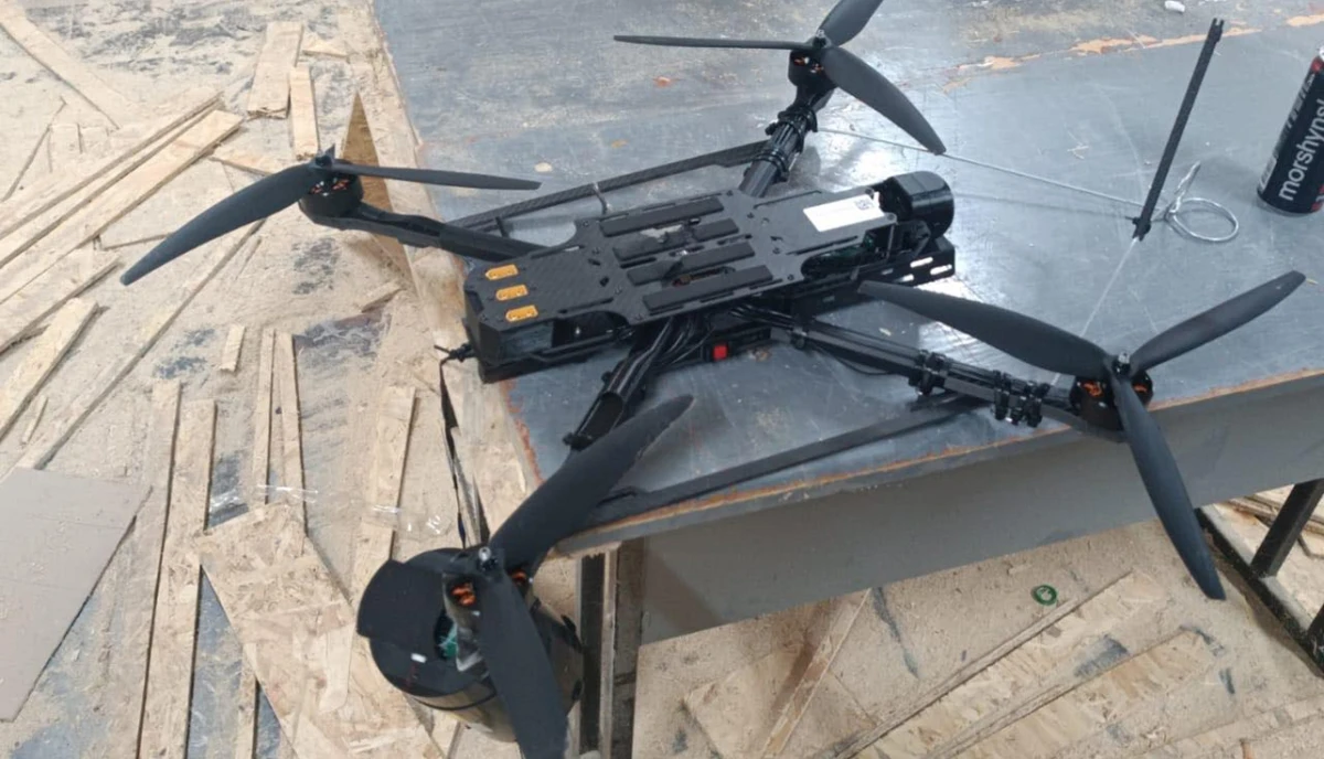 У Херсоні російські війська дронами атакували будівлю ХДУ