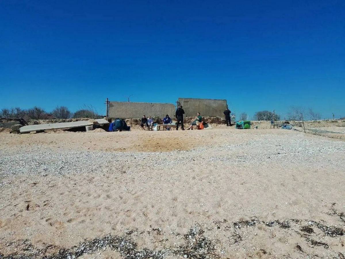 судно окупантів затонуло в Азовському морі