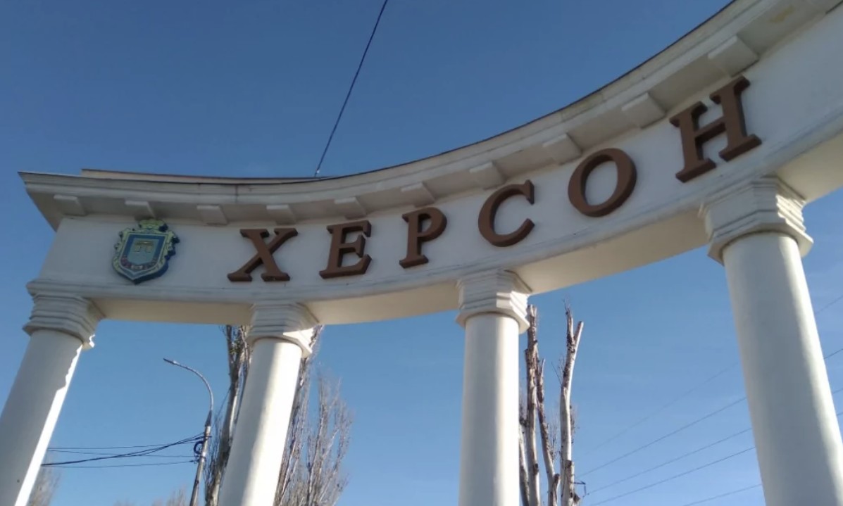 У Херсоні внаслідок обстрілу рашистів загинули троє людей, також є поранені