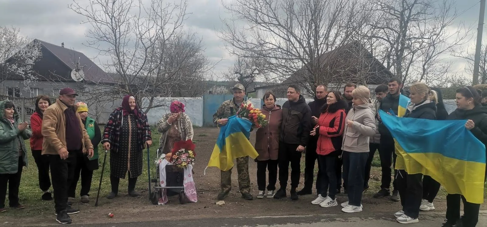 На Херсонщині зустріли військового Михайла Копитіна, який повернувся з російського полону