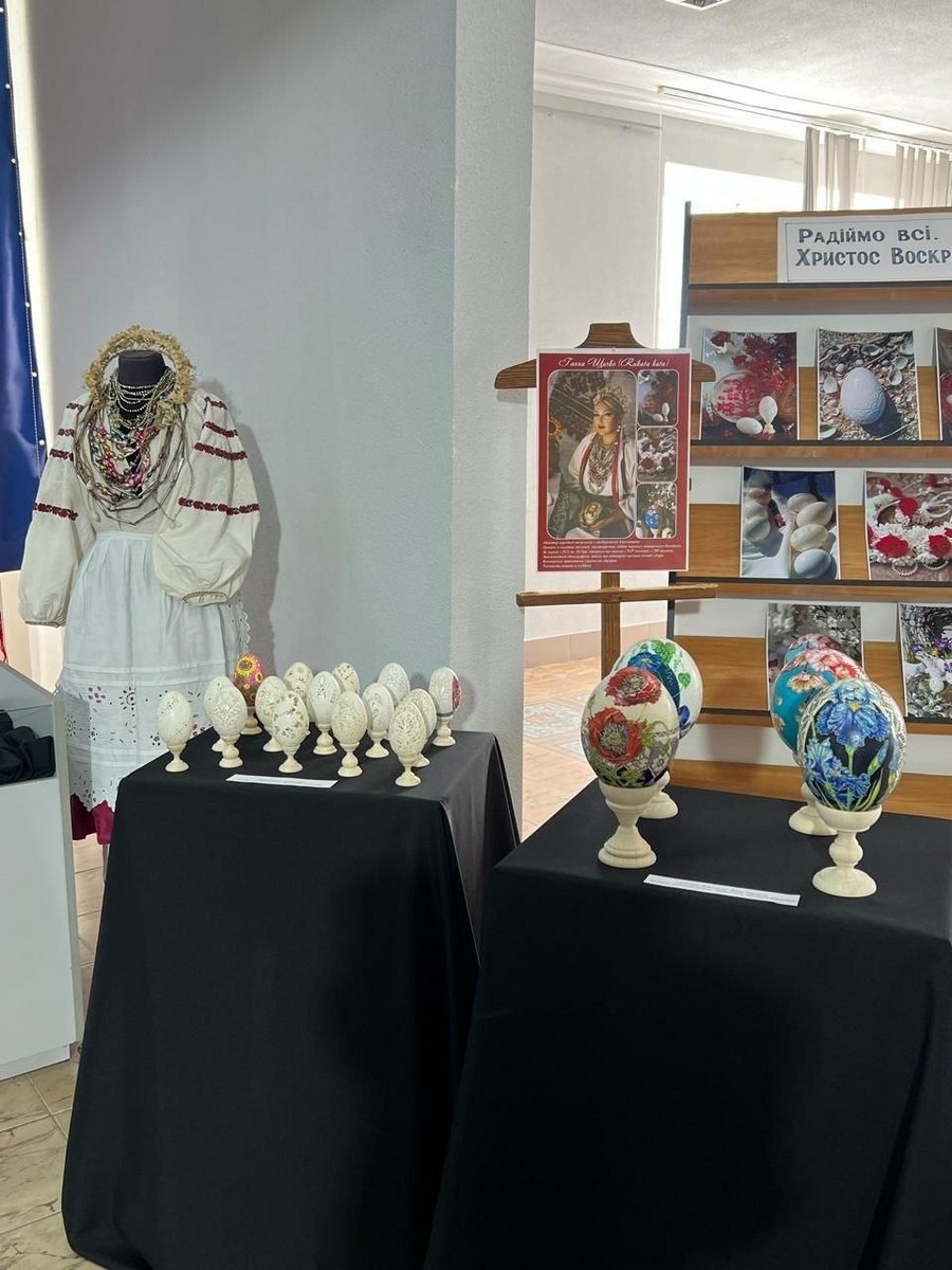 етнографічна виставка на Франківщині експонатів з Херсонщини