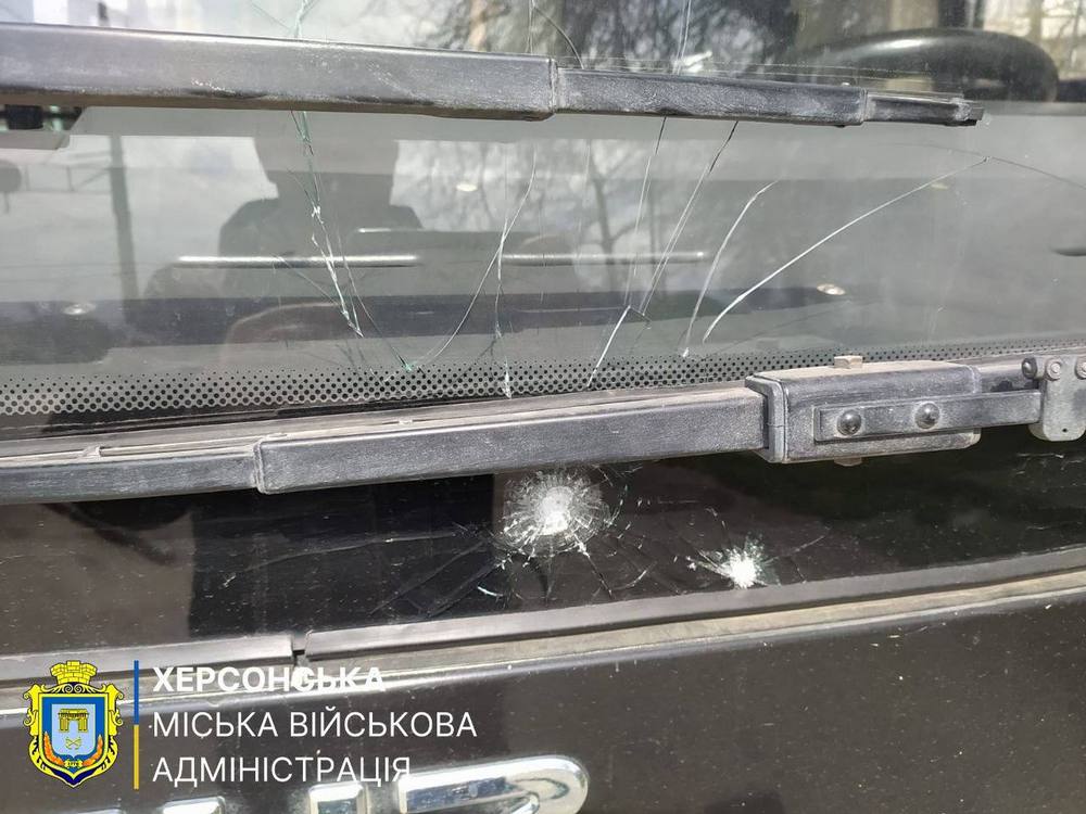 громадський транспорт Херсона під обстрілами