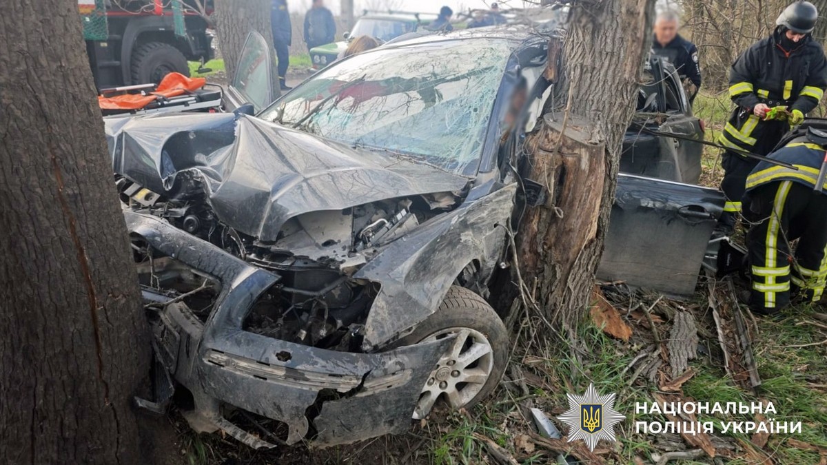 Смертельна ДТП неподалік Високопілля – водій отримав надважкі травми