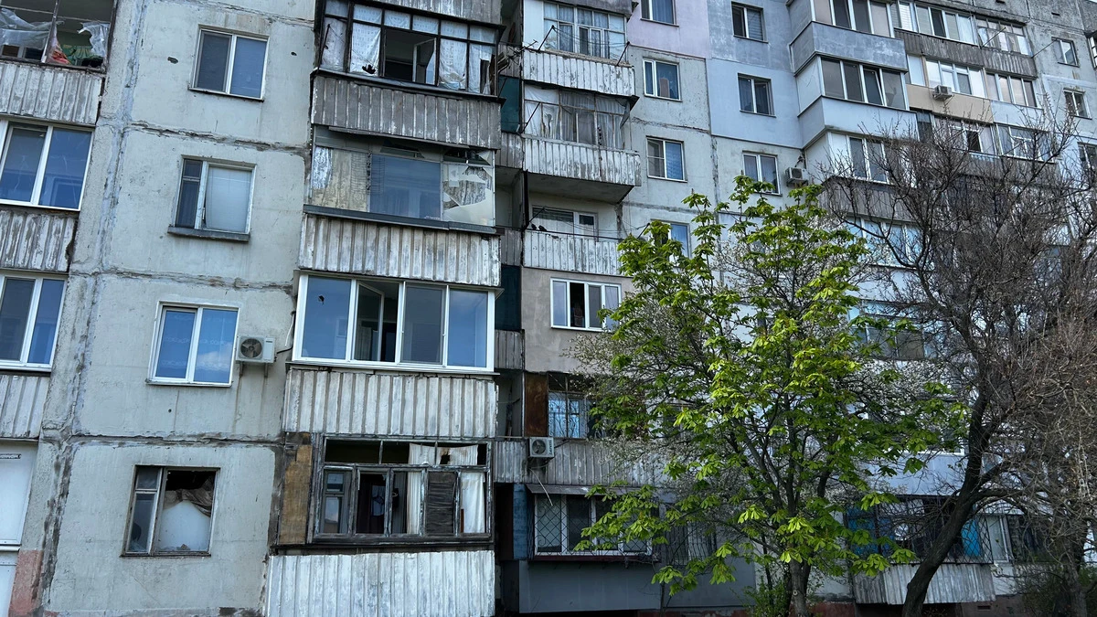 Війська РФ атакували з артилерії Корабельний район Херсона. ФОТО