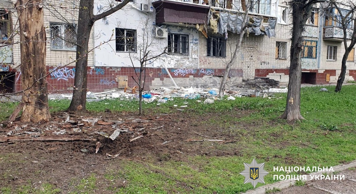 ворог обстрілює Херсонщину - наслідки