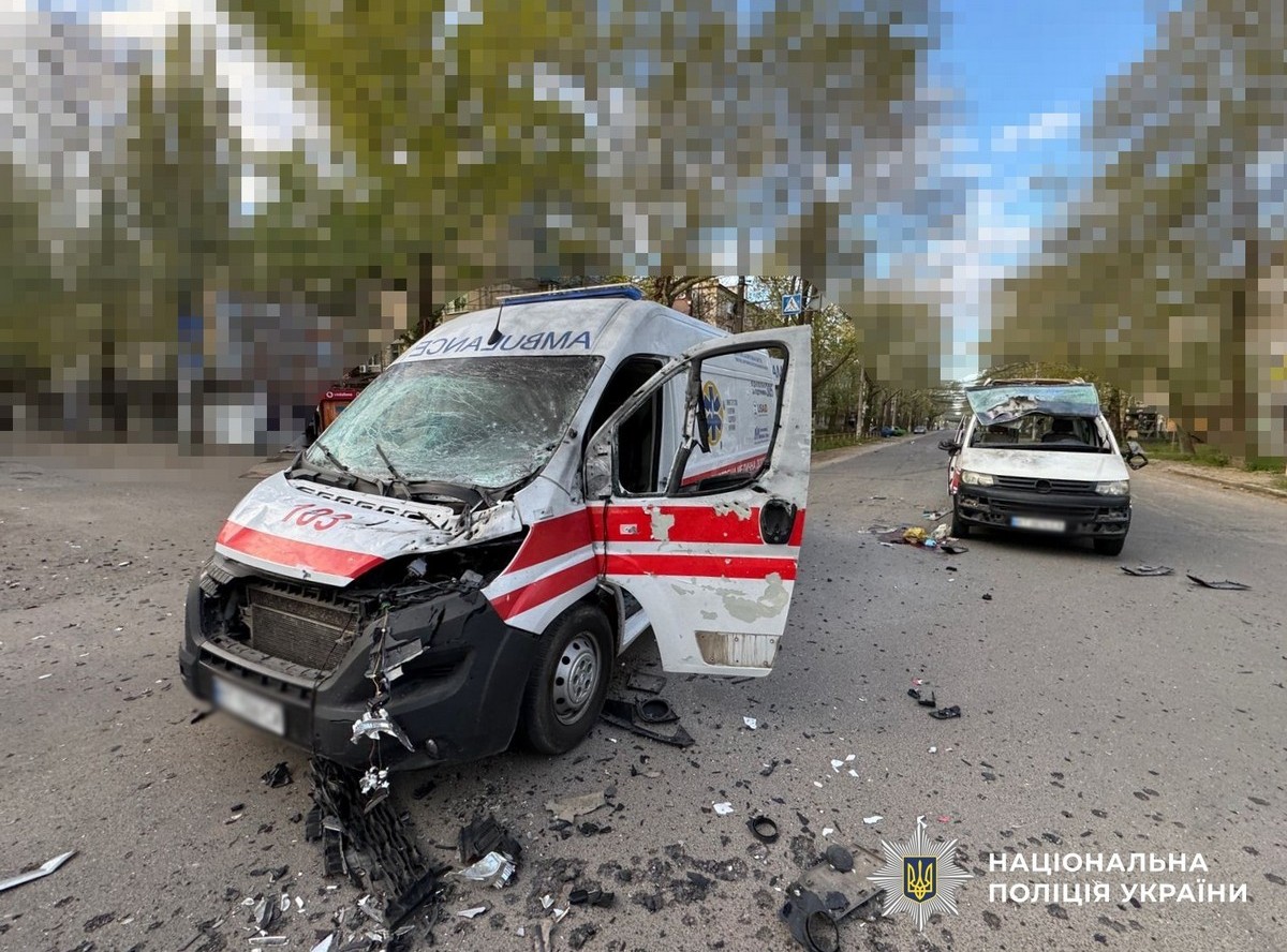 Серед постраждалих – дитина, комунальники й поліцейський: поліція – про наслідки ворожих ударів по Херсонщині